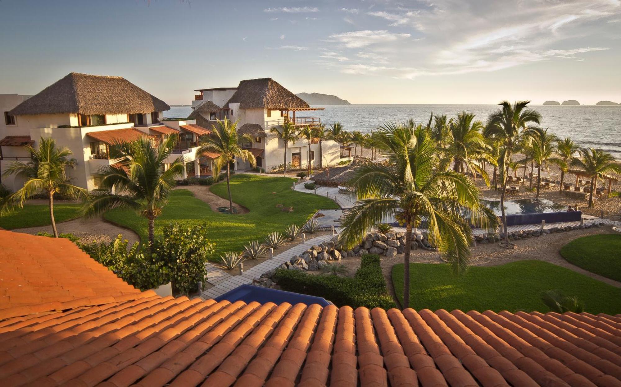 Residences At Las Palmas ซีฮัวตาเนโค ภายนอก รูปภาพ
